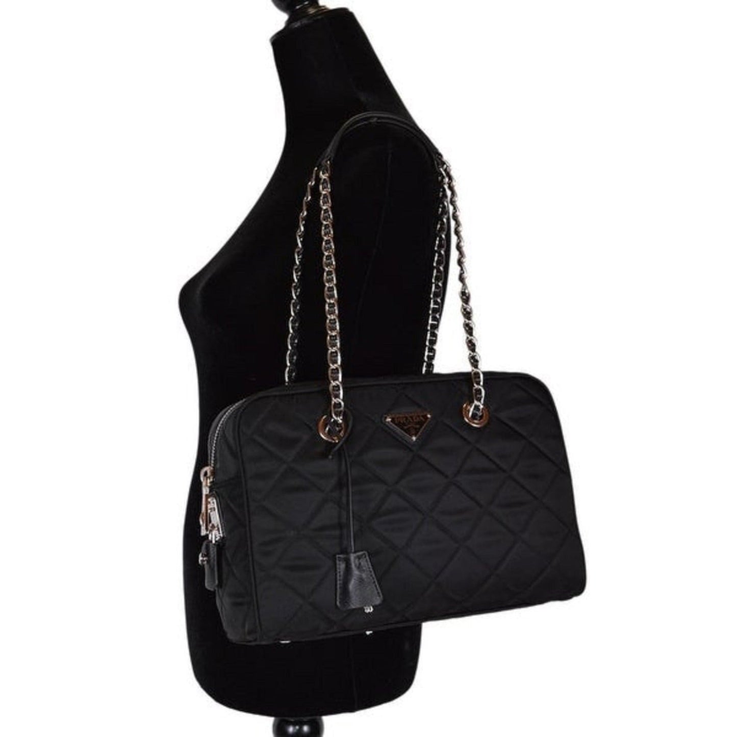 Black Tessuto Nylon Quilted Shoulder Handbag