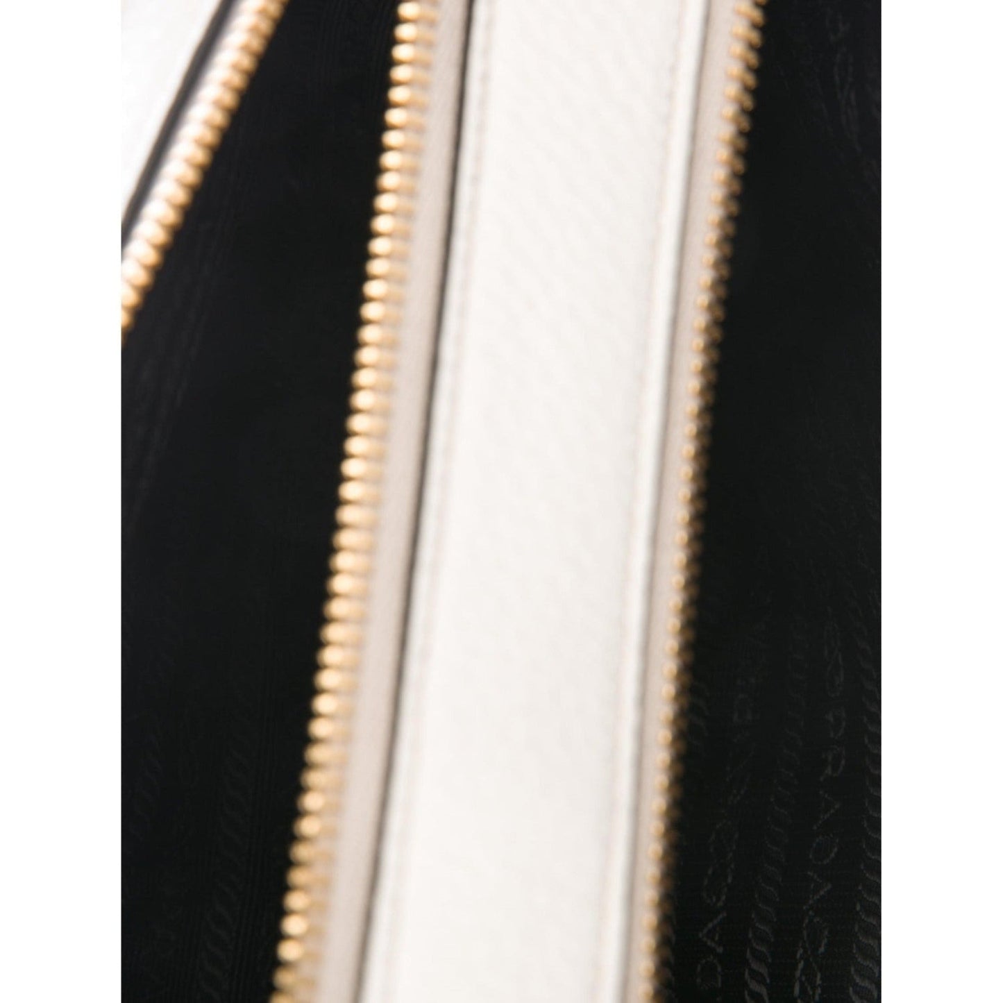 Vitello Phenix White Leather Double Zip Camera Crossbody